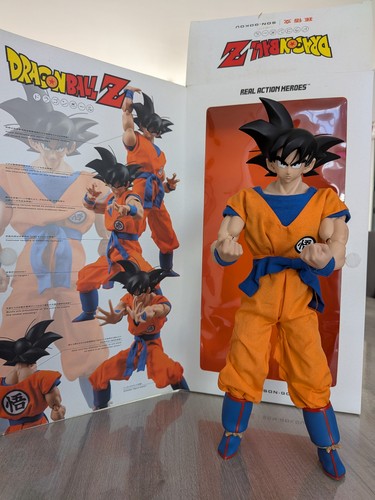 Dragon ball son - ball, real